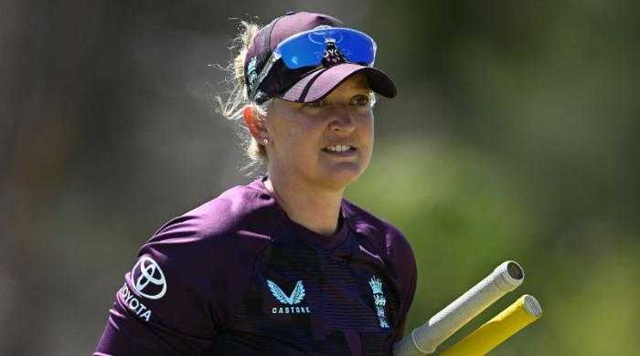 Sarah Taylor appointed England men’s Test fielding coach for New Zealand series