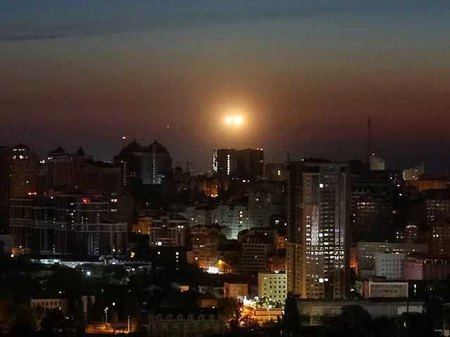Israeli Airstrikes Kill 12 in Lebanon Amid Tensions
