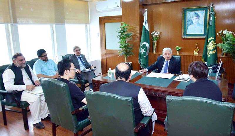 Federal Minister for National Food Security & Research Rana Tanveer Hussain chairs a meeting with a Chinese delegation on livestock cooperation, buffalo embryo exports, and promotion of Pakistan’s elite dairy breeds