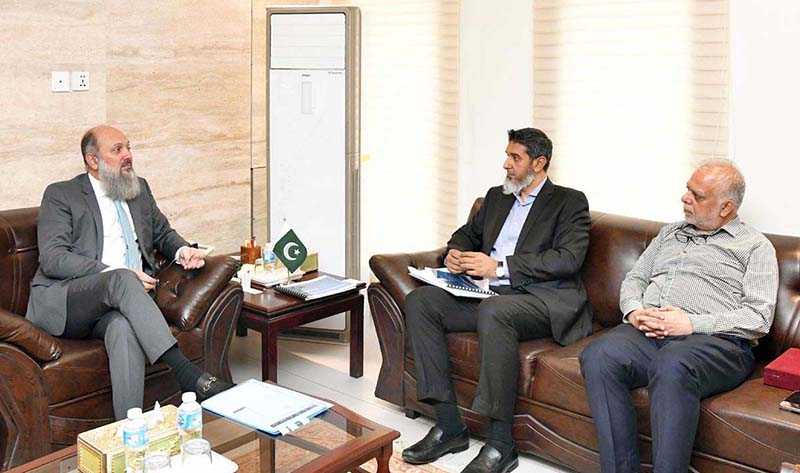 Federal Minister for Commerce Jam Kamal Khan chairs a consultative meeting with representatives of Pakistan’s leather industry in Islamabad to discuss export competitiveness, taxation reforms, market access challenges, and practical measures to unlock the sector’s growth potential through stronger public-private collaboration