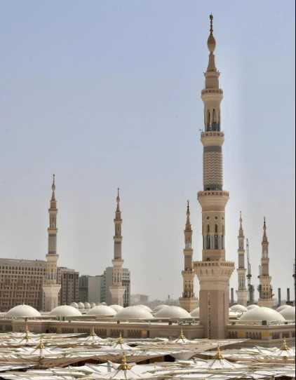 Ten Minarets of Prophet's Mosque Continue Centuries-Old Call to Prayer