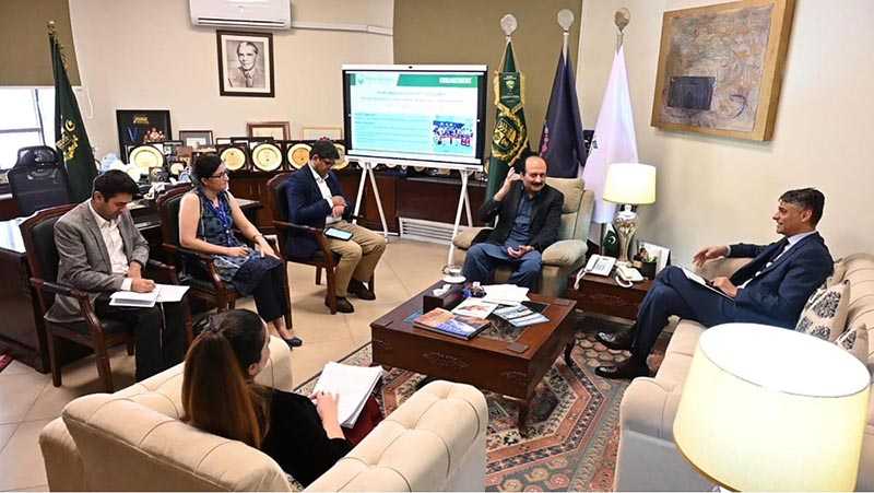 Prime Minister's Youth Programme Chairman Rana Mashood Ahmed Khan Meets UNESCO Director Fuad Pashayev to Discuss Key Initiatives