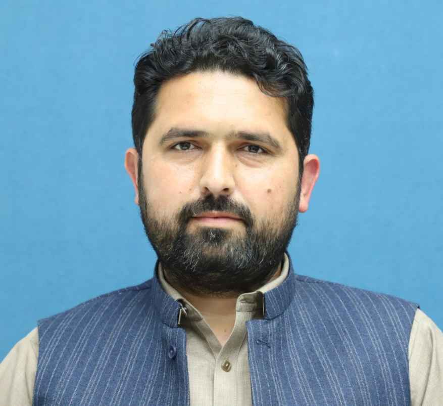 KP CM Writes to PM for Gas Supply Restoration in CNG Sector