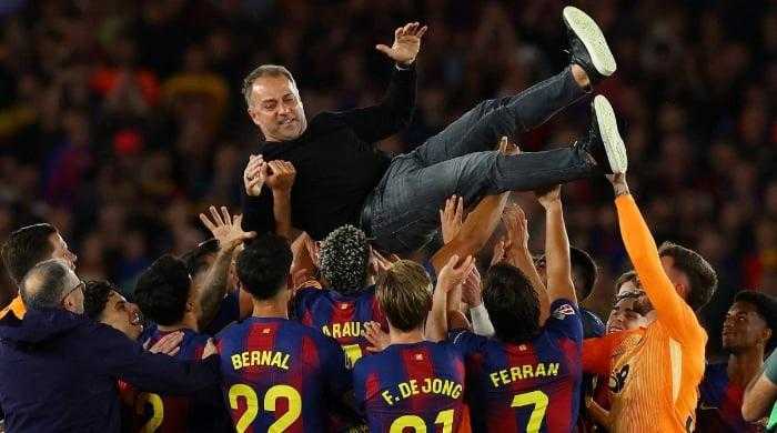 Hansi Flick signs contract extension with Barcelona