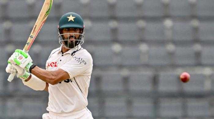 Shan Masood leads Pakistan's fightback after early wobble against Bangladesh