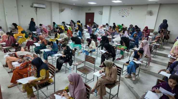PMDC announces MDCAT 2026 date as Pakistan’s medical education crisis casts shadow over admissions