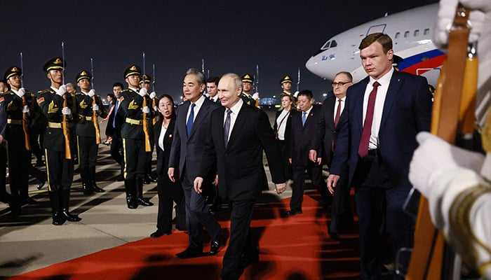 Putin Arrives in China to Strengthen Unwavering Ties with Xi Jinping Amid Global Uncertainty