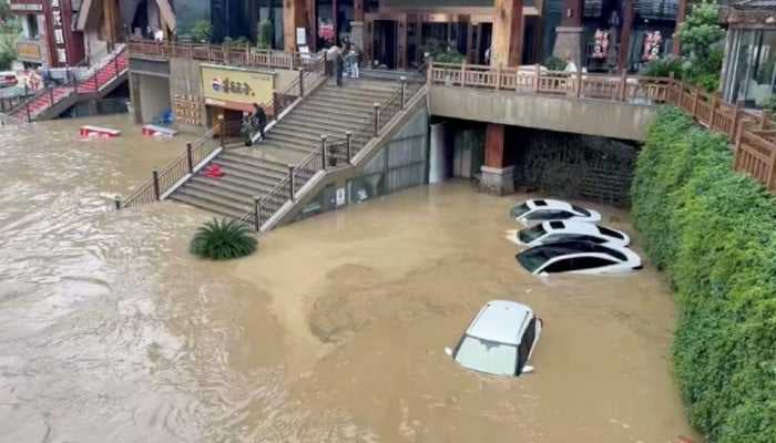 Death toll reaches 22 in China rains, 20 more missing