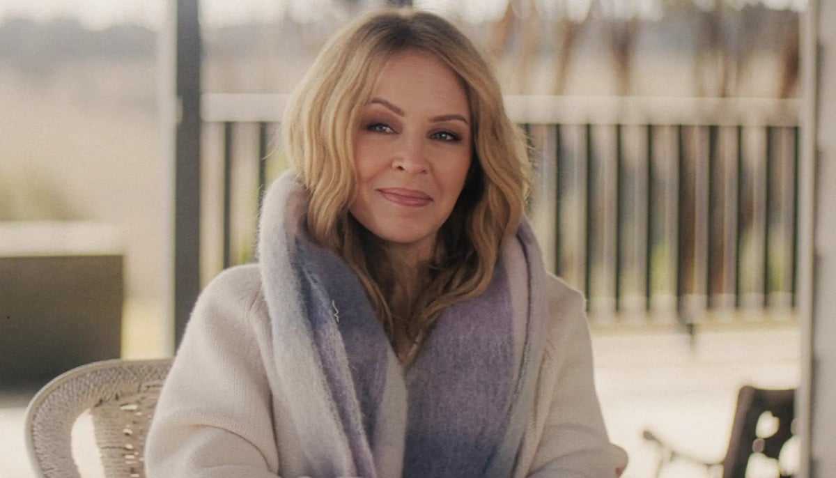 Kylie Minogue Reveals Private 2021 Cancer Diagnosis and Her Brave Battle