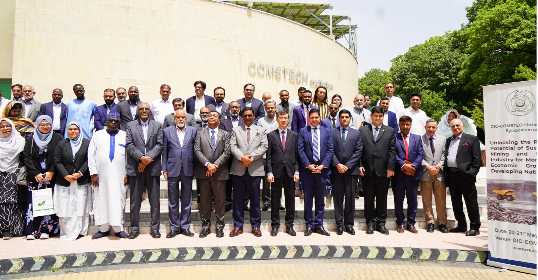 International symposium on sustainable mining begins at COMSTECH