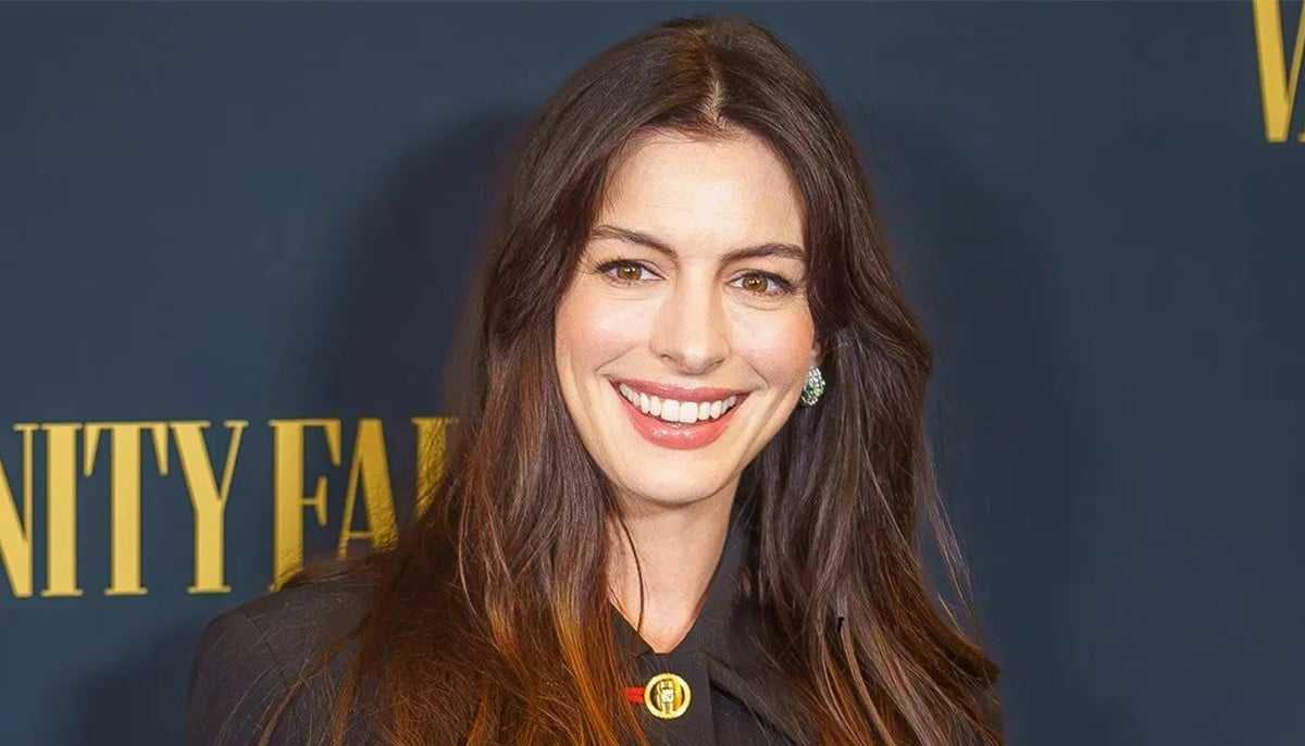 Anne Hathaway Addresses Facelift Speculation