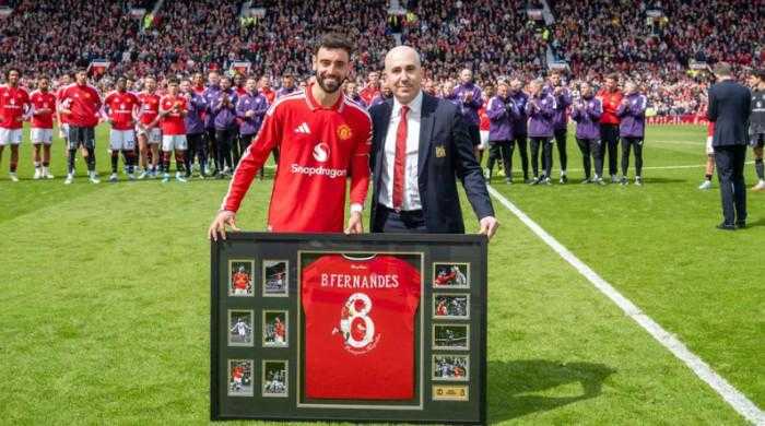 Bruno Fernandes named 2025/26 Premier League player of the season