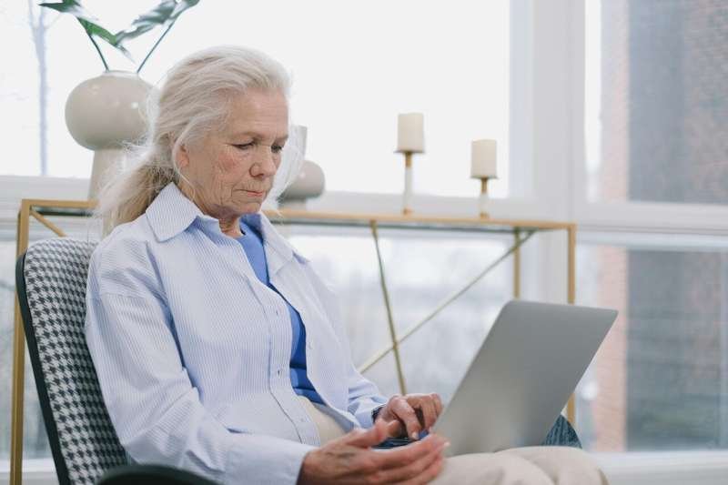 Finding the early signs of Alzheimer's disease