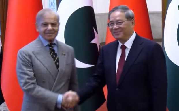 Pakistan Prime Minister Updates Chinese Counterpart on US-Iran Mediation Progress and Regional Peace