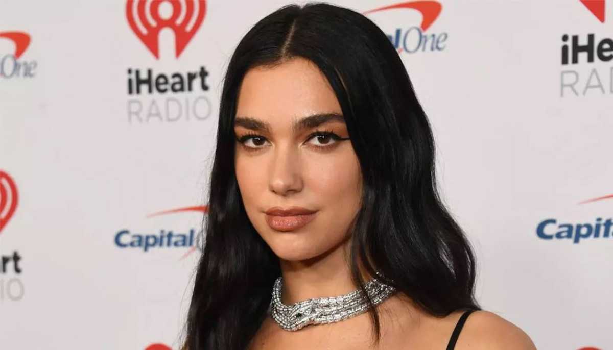 Dua Lipa Shares Intimate Behind-the-Scenes Look at Busy Week on Instagram
