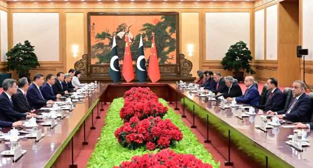 PM Sharif, President Xi Pledge Future-Oriented Cooperation at 75-Year Anniversary of Historic Friendship