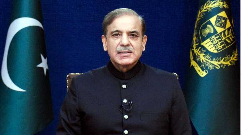 Prime Minister Shehbaz Sharif Calls for Unity and Peace in Hajj Message to Muslim Ummah