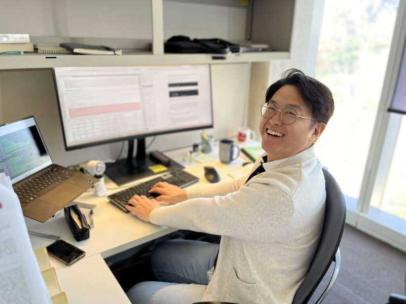 AI Model Links Tumor Mutations to Treatment Response