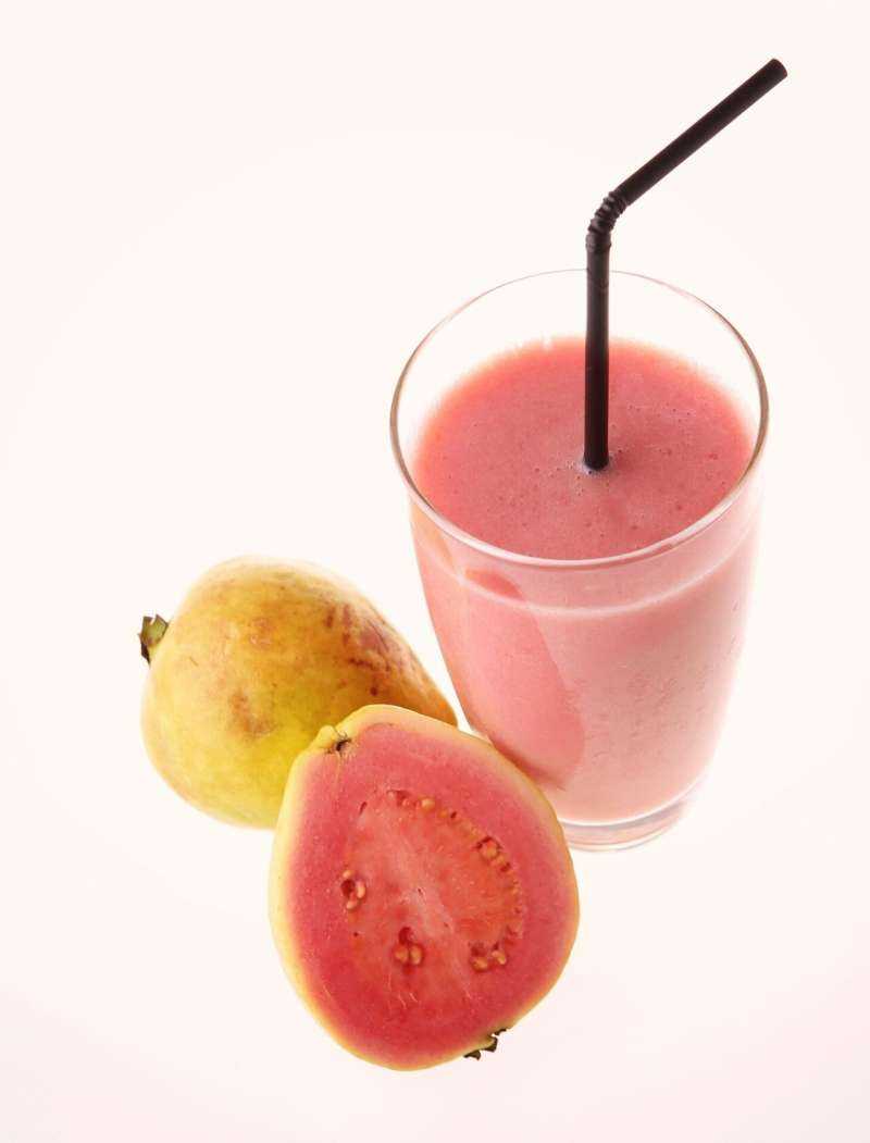 Regular guava juice consumption may help lower women's anemia risk, evidence suggests
