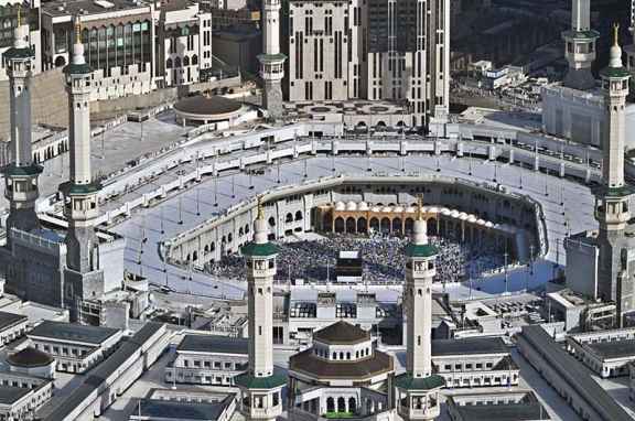 Millions of Pilgrims Complete Major Hajj Rituals and Begin Tawaf Al-Ifadah at Masjid al-Haram