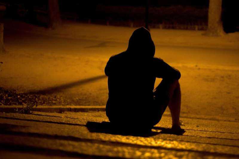Veterans Diagnosed with Cancer Face Long-Term Suicide Risk, Peak Danger Shortly After Diagnosis