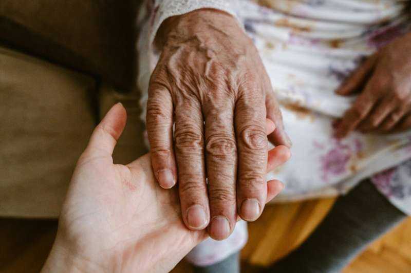 More Support Needed for Aged Care Staff to Navigate End-of-Life Conversations