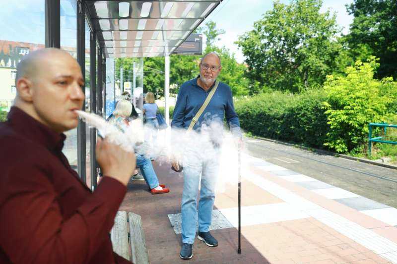 High-Puff E-Cigarettes May Become More Toxic with Use, Researchers Warn