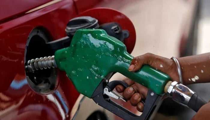 Federal Government Reduces Petrol and Diesel Prices by Rs22 Per Litre Each