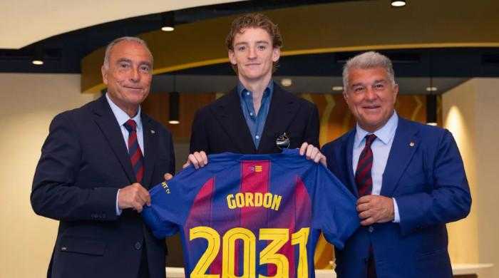 Barcelona Complete Anthony Gordon Signing from Newcastle United in Latest Transfer Move