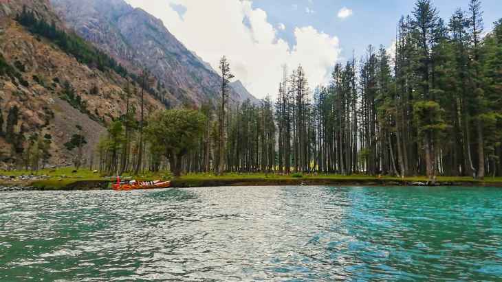 Iconic Alpine Lake in Upper Swat Captivates Adventurers with Boating Magic