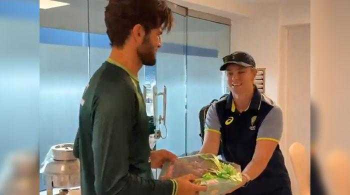 Australia Management Presents Sweets Basket to Pakistan Team on Eid-ul-Adha