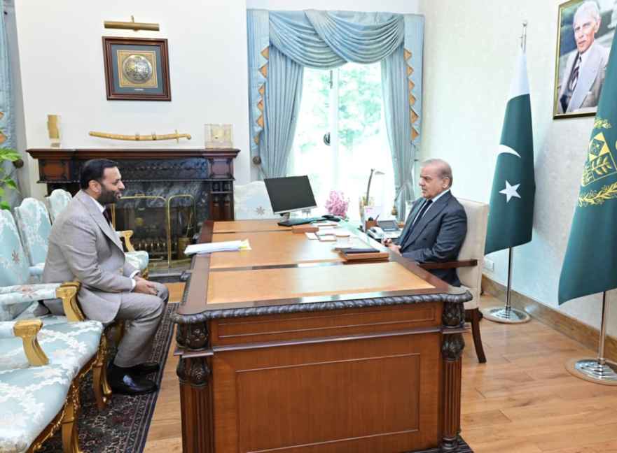 Federal Minister Mustafa Kamal Updates Prime Minister Shehbaz Sharif on Ongoing Health Projects and Initiatives