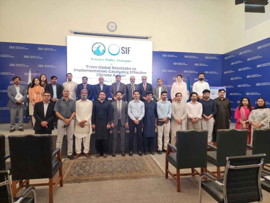 IRS-SIF Holds Dialogue to Examine Climate Change Strategies