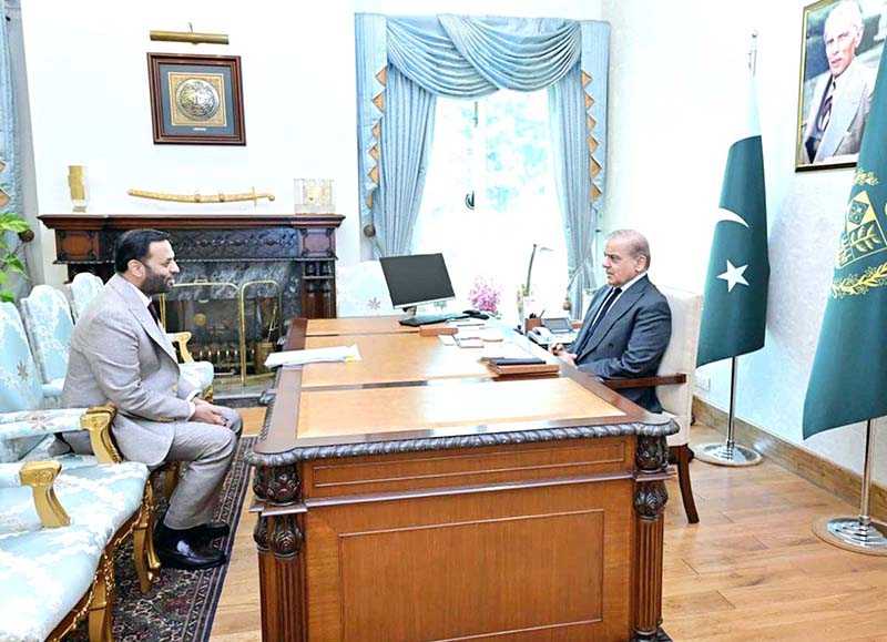 Prime Minister Muhammad Shehbaz Sharif Meets Federal Minister Syed Mustafa Kamal to Discuss National Health Services