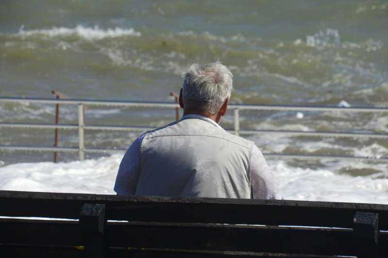 Middle-aged and Older Adults with Autistic Traits Face Rising Anxiety Over Time, Study Finds