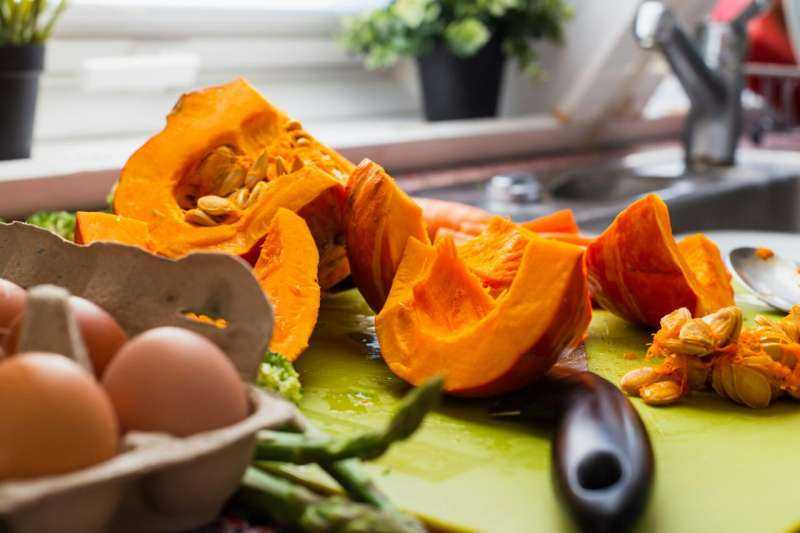 When to rescue food and when to chuck it out, according to a nutritionist
