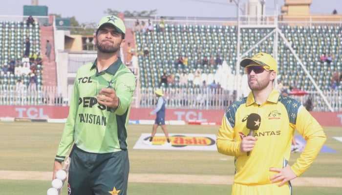 Second ODI: Pakistan Opt to Bowl First After Winning Toss Against Australia