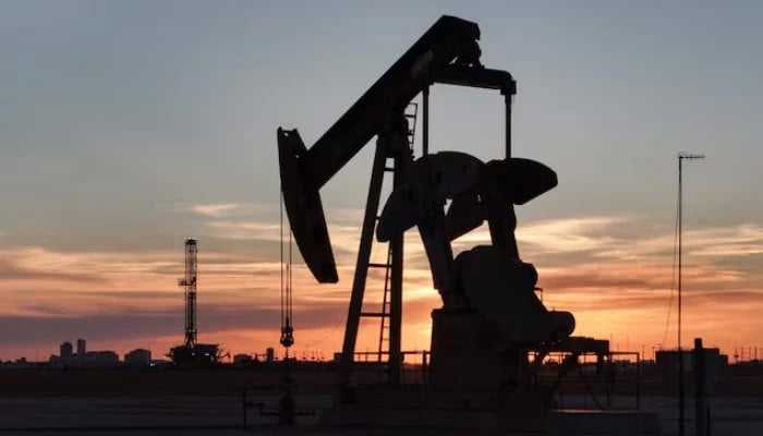 OGDC makes significant oil, gas discovery in Sindh's Sanghar