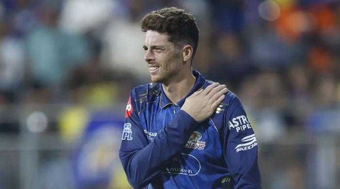 Mitchell Santner Claims Receiving Only Half Payment for Injury-Shortened IPL Stint
