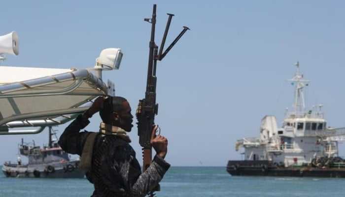 Efforts Continue to Secure Release of 10 Pakistani Crew Held by Somali Pirates: FO