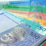 Asian shares, currencies gain as dollar weakens