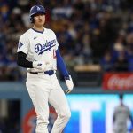 Dodgers mount comeback, narrowly defeat Miami Marlins