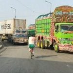 Sindh highway shutdowns spark exporter concerns.