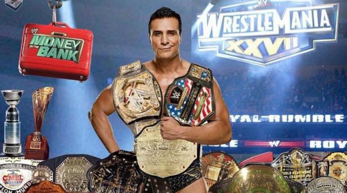 Alberto Del Rio Assaults Wrestling Star’s Dad on Live Show