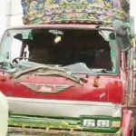 Dumper truck at high speed smashes into Karachi bungalow