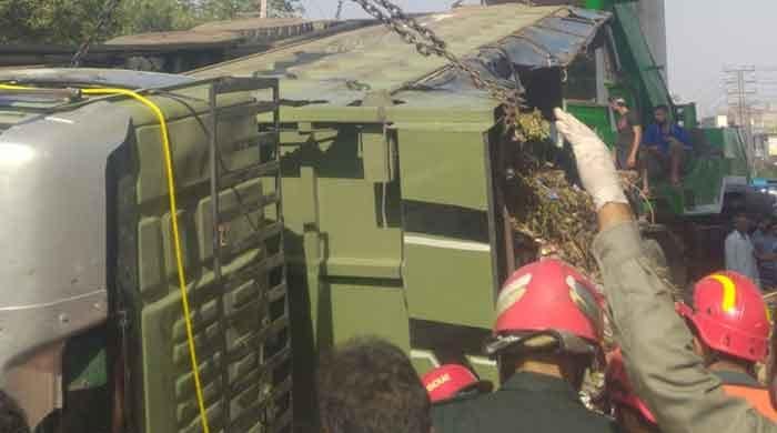 Dumper truck crash in Lahore claims at least 5 lives; rickshaws, bikes hit