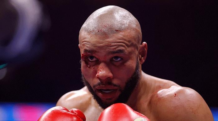 Eubank Jr. explains decision to not shake Benn’s hand