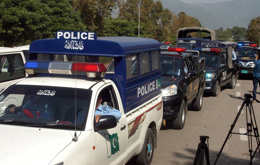 26 Criminals Arrested, Drugs and Weapons Seized in Islamabad Police Crackdown