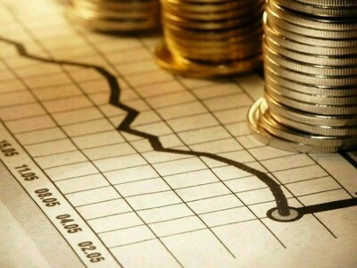 Low Interest Rates Highlighted by Businessman as Vital