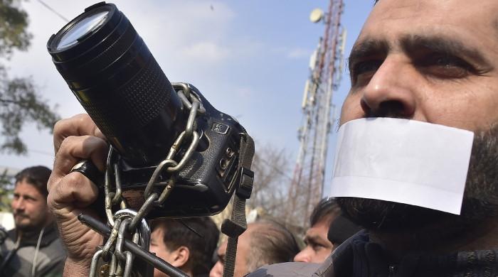Pakistani media faces challenges with increasing dangers, limited liberty: report
